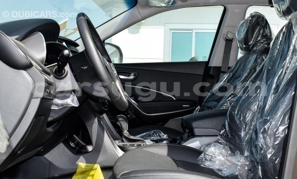 Acheter Import Voiture Hyundai Santa Fe Noir à Import - Dubai, Burkina-Faso Acheter Import Voiture Hyundai Santa Fe Noir à Import - Dubai, Burkina-Faso