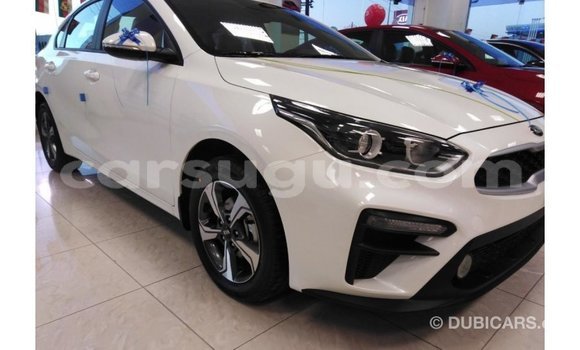 Sayi Imported Kia Cerato White Mota in Import - Dubai a Burkina Faso Sayi Imported Kia Cerato White Mota in Import - Dubai a Burkina Faso