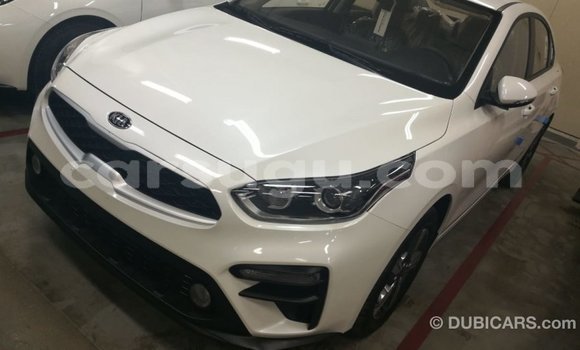 Sayi Imported Kia Cerato White Mota in Import - Dubai a Burkina Faso Sayi Imported Kia Cerato White Mota in Import - Dubai a Burkina Faso