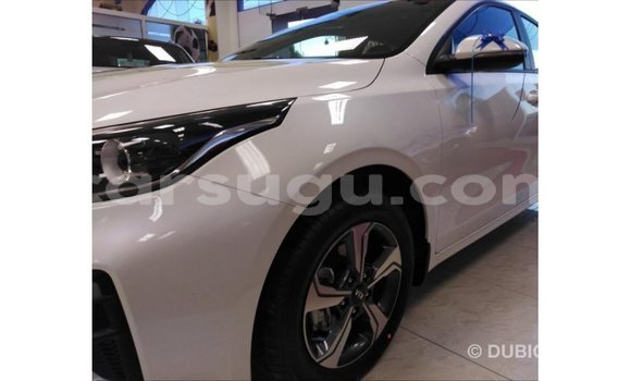 Sayi Imported Kia Cerato White Mota in Import - Dubai a Burkina Faso Sayi Imported Kia Cerato White Mota in Import - Dubai a Burkina Faso