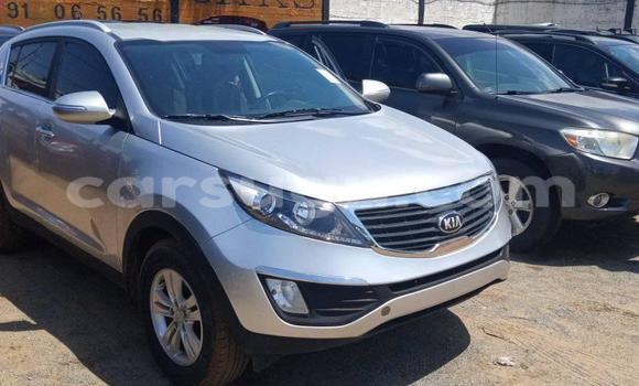 Acheter Occasion Voiture Kia Sportage Gris à Ouagadougou, Burkina-Faso Acheter Occasion Voiture Kia Sportage Gris à Ouagadougou, Burkina-Faso
