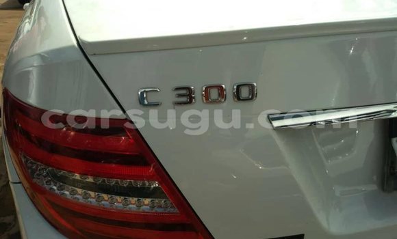 Acheter Occasion Voiture Mercedes-Benz C–Class Blanc à Ouagadougou, Burkina-Faso Acheter Occasion Voiture Mercedes-Benz C–Class Blanc à Ouagadougou, Burkina-Faso