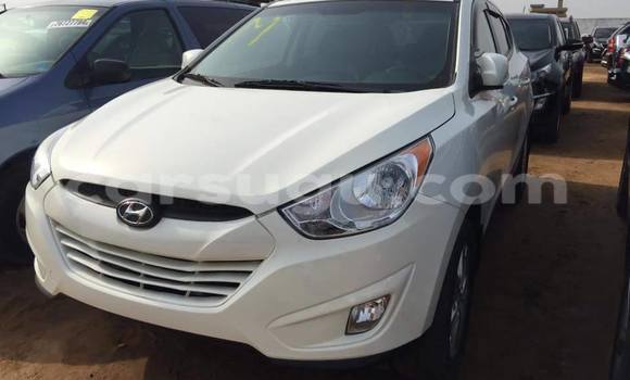 Acheter Neuf Voiture Hyundai ix35 Noir à Ouagadougou, Burkina-Faso Acheter Neuf Voiture Hyundai ix35 Noir à Ouagadougou, Burkina-Faso