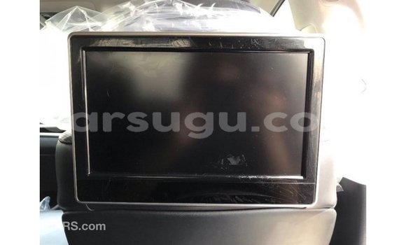 Sayi Imported Lexus LX White Mota in Import - Dubai a Burkina Faso Sayi Imported Lexus LX White Mota in Import - Dubai a Burkina Faso