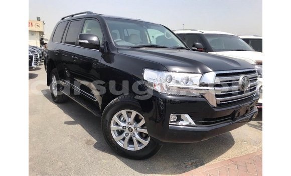 Sayi Imported Toyota Land Cruiser Black Mota in Import - Dubai a Burkina Faso Sayi Imported Toyota Land Cruiser Black Mota in Import - Dubai a Burkina Faso