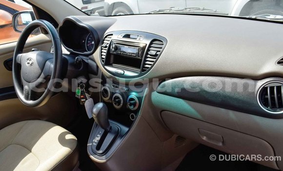 Sayi Imported Hyundai i10 White Mota in Import - Dubai a Burkina Faso Sayi Imported Hyundai i10 White Mota in Import - Dubai a Burkina Faso