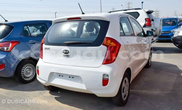 Sayi Imported Kia Picanto White Mota in Import - Dubai a Burkina Faso Sayi Imported Kia Picanto White Mota in Import - Dubai a Burkina Faso