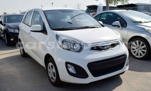 Sayi Imported Kia Picanto White Mota in Import - Dubai a Burkina Faso Sayi Imported Kia Picanto White Mota in Import - Dubai a Burkina Faso