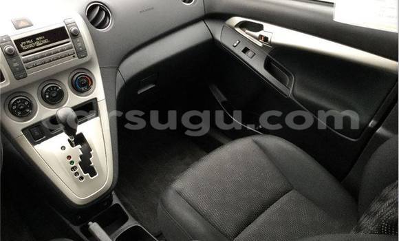 Acheter Neuf Voiture Pontiac Vibe Gris à Ouagadougou, Burkina-Faso Acheter Neuf Voiture Pontiac Vibe Gris à Ouagadougou, Burkina-Faso