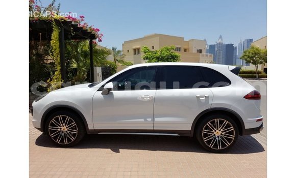 Buy Import Porsche Cayenne White Car in Import - Dubai in Burkina Faso Buy Import Porsche Cayenne White Car in Import - Dubai in Burkina Faso