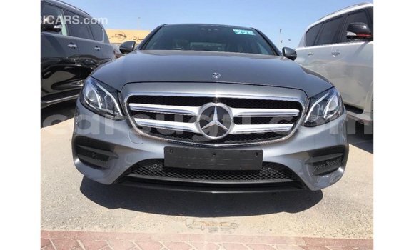 Sayi Imported Mercedes-Benz 200 Sauran Mota in Import - Dubai a Burkina Faso Sayi Imported Mercedes-Benz 200 Sauran Mota in Import - Dubai a Burkina Faso