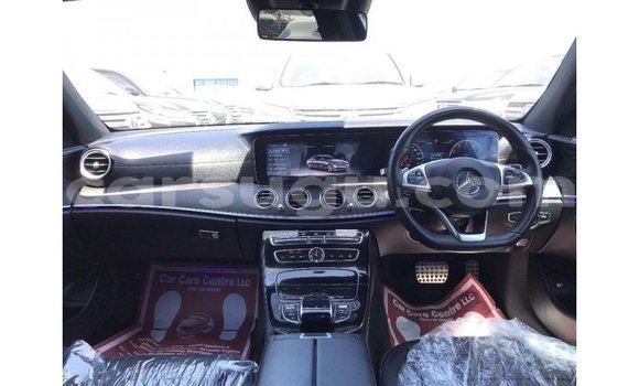 Sayi Imported Mercedes-Benz 200 Sauran Mota in Import - Dubai a Burkina Faso Sayi Imported Mercedes-Benz 200 Sauran Mota in Import - Dubai a Burkina Faso