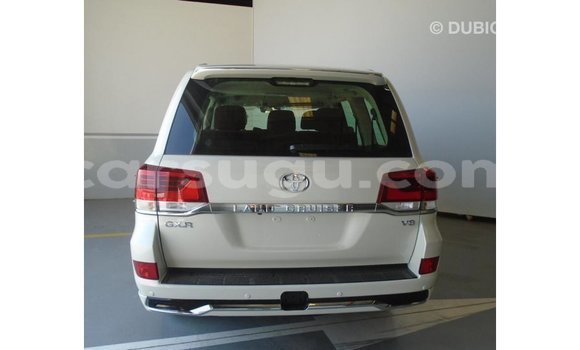 Buy Import Toyota Land Cruiser White Car in Import - Dubai in Burkina Faso Buy Import Toyota Land Cruiser White Car in Import - Dubai in Burkina Faso