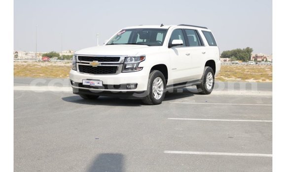 Sayi Imported Chevrolet Tahoe White Mota in Import - Dubai a Burkina Faso