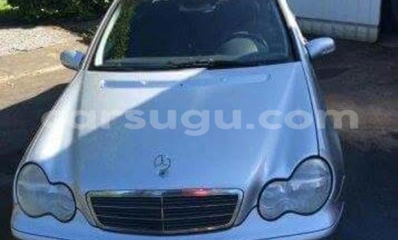 Sayi Sabo Mercedes-Benz C–Class Black Mota in Ouagadougou a Burkina Faso Sayi Sabo Mercedes-Benz C–Class Black Mota in Ouagadougou a Burkina Faso