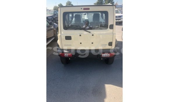 Acheter Import Voiture Suzuki Jimny Beige à Import - Dubai, Burkina-Faso Acheter Import Voiture Suzuki Jimny Beige à Import - Dubai, Burkina-Faso