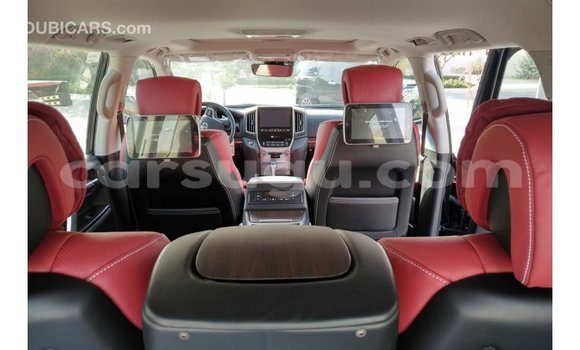 Buy Import Toyota Land Cruiser Black Car in Import - Dubai in Burkina Faso Buy Import Toyota Land Cruiser Black Car in Import - Dubai in Burkina Faso