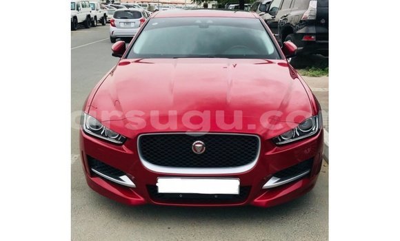 Acheter Import Voiture Jaguar XE Rouge à Import - Dubai, Burkina-Faso