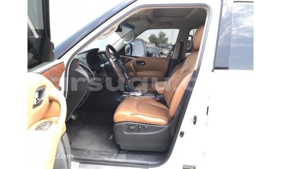 Sayi Imported Nissan Patrol White Mota in Import - Dubai a Burkina Faso Sayi Imported Nissan Patrol White Mota in Import - Dubai a Burkina Faso