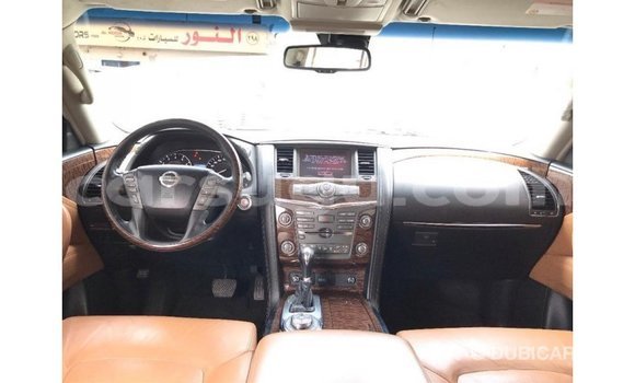 Sayi Imported Nissan Patrol White Mota in Import - Dubai a Burkina Faso Sayi Imported Nissan Patrol White Mota in Import - Dubai a Burkina Faso