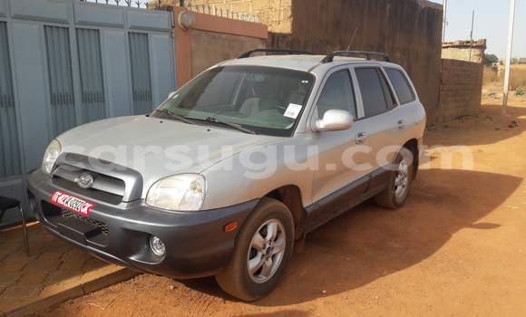 Buy New Hyundai Santa Fe Silver Car in Ouagadougou in Burkina Faso Buy New Hyundai Santa Fe Silver Car in Ouagadougou in Burkina Faso