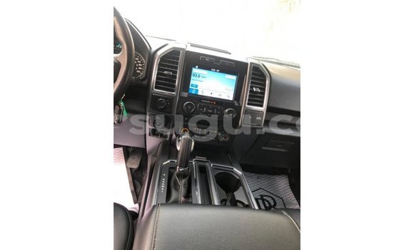 Acheter Import Utilitaire Ford AEV AMBULANCE Blanc à Import - Dubai, Burkina-Faso Acheter Import Utilitaire Ford AEV AMBULANCE Blanc à Import - Dubai, Burkina-Faso