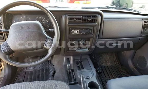 Sayi Na hannu Jeep Grand Cherokee Sauran Mota in Ouagadougou a Burkina Faso Sayi Na hannu Jeep Grand Cherokee Sauran Mota in Ouagadougou a Burkina Faso