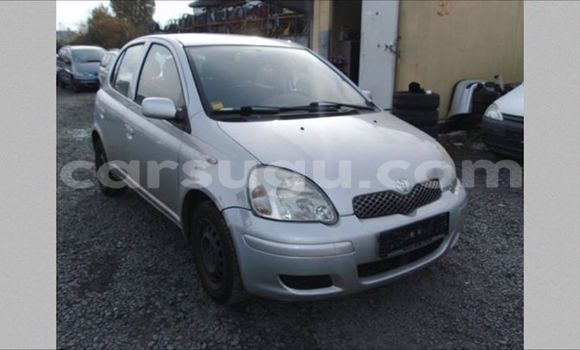 Acheter Occasion Voiture Toyota Yaris Gris à Ouagadougou, Burkina-Faso Acheter Occasion Voiture Toyota Yaris Gris à Ouagadougou, Burkina-Faso