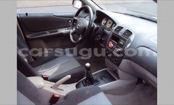 Acheter Occasion Voiture Mazda 323 Gris à Ouagadougou, Burkina-Faso Acheter Occasion Voiture Mazda 323 Gris à Ouagadougou, Burkina-Faso