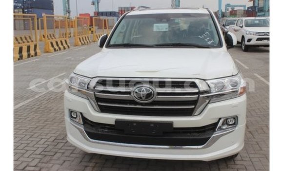 Buy Import Toyota Land Cruiser White Car in Import - Dubai in Burkina Faso Buy Import Toyota Land Cruiser White Car in Import - Dubai in Burkina Faso