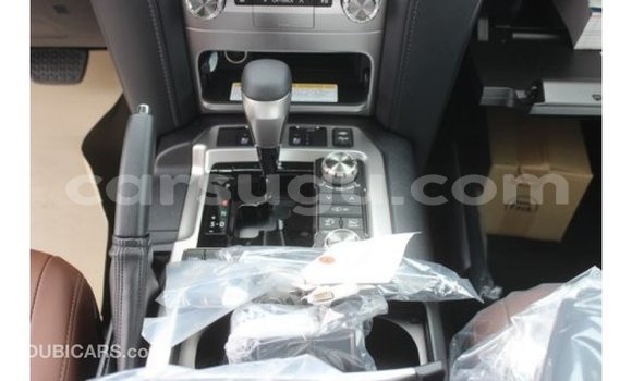 Buy Import Toyota Land Cruiser White Car in Import - Dubai in Burkina Faso Buy Import Toyota Land Cruiser White Car in Import - Dubai in Burkina Faso