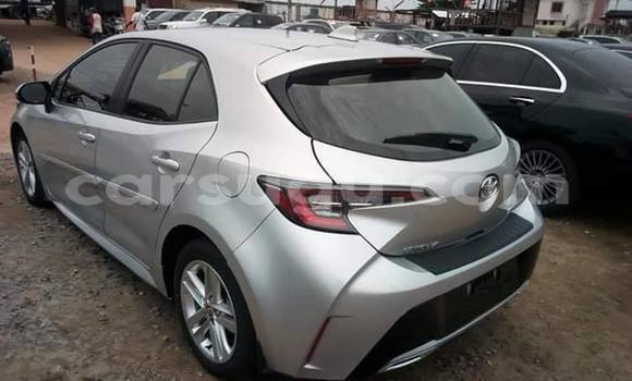 Acheter Neuf Voiture Toyota Corolla Gris à Ouagadougou, Burkina-Faso Acheter Neuf Voiture Toyota Corolla Gris à Ouagadougou, Burkina-Faso