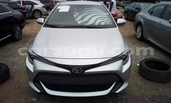 Acheter Neuf Voiture Toyota Corolla Gris à Ouagadougou, Burkina-Faso Acheter Neuf Voiture Toyota Corolla Gris à Ouagadougou, Burkina-Faso