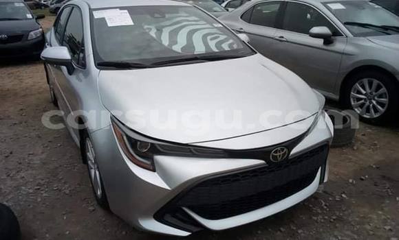 Acheter Neuf Voiture Toyota Corolla Gris à Ouagadougou, Burkina-Faso Acheter Neuf Voiture Toyota Corolla Gris à Ouagadougou, Burkina-Faso