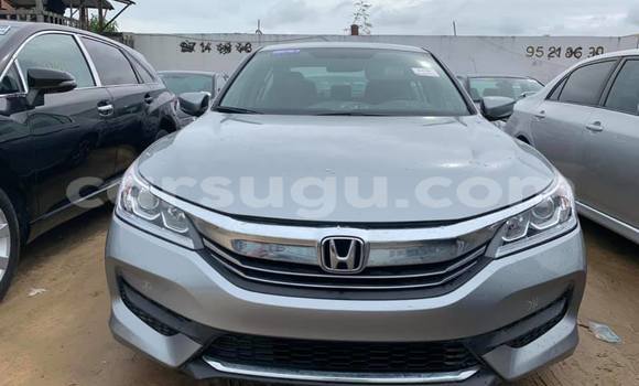 Acheter Occasion Voiture Honda Accord Marron à Ouagadougou, Burkina-Faso Acheter Occasion Voiture Honda Accord Marron à Ouagadougou, Burkina-Faso