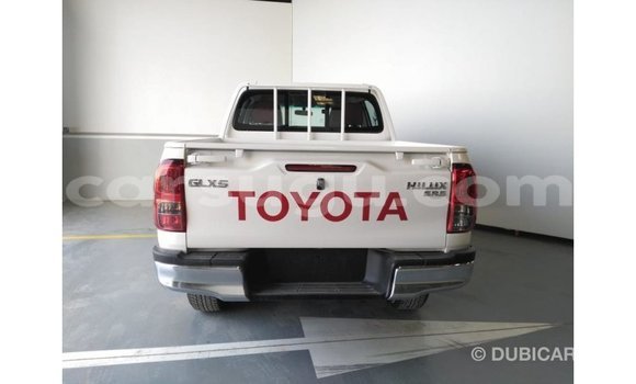 Buy Import Toyota Hilux White Car in Import - Dubai in Burkina Faso Buy Import Toyota Hilux White Car in Import - Dubai in Burkina Faso
