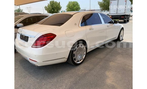 Buy Import Mercedes-Benz 190 White Car in Import - Dubai in Burkina Faso Buy Import Mercedes-Benz 190 White Car in Import - Dubai in Burkina Faso