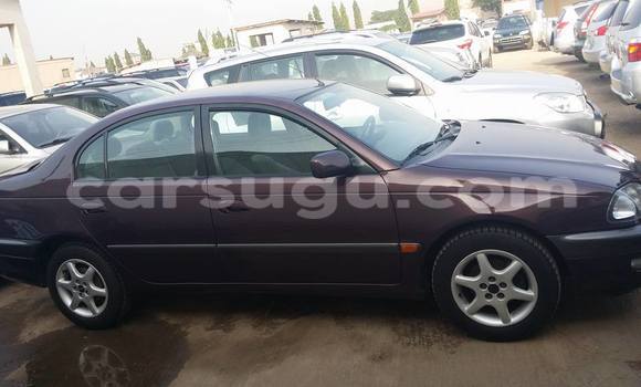 Acheter Neuf Voiture Toyota Avensis Bleu à Ouagadougou, Burkina-Faso Acheter Neuf Voiture Toyota Avensis Bleu à Ouagadougou, Burkina-Faso