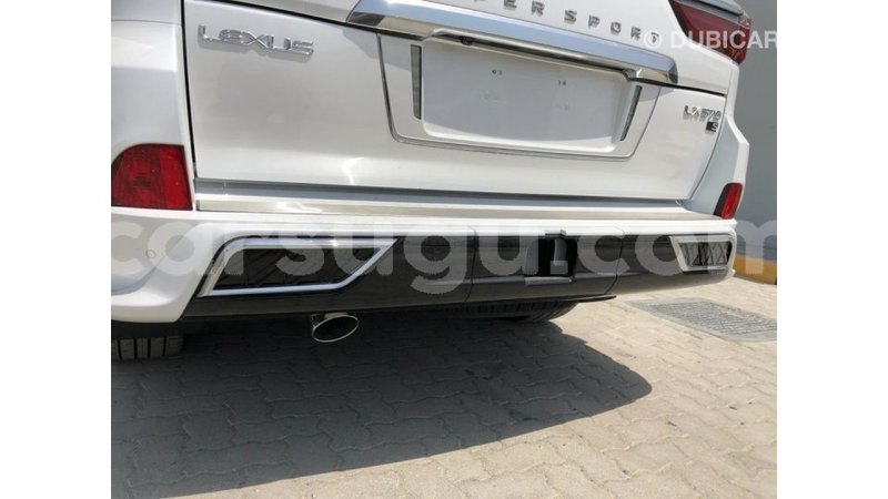 Big with watermark 9968404c f2ab 458b 958a 1ed574512468