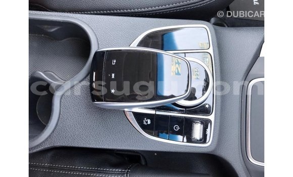 Acheter Import Voiture Mercedes-Benz 250 Rouge à Import - Dubai, Burkina-Faso Acheter Import Voiture Mercedes-Benz 250 Rouge à Import - Dubai, Burkina-Faso