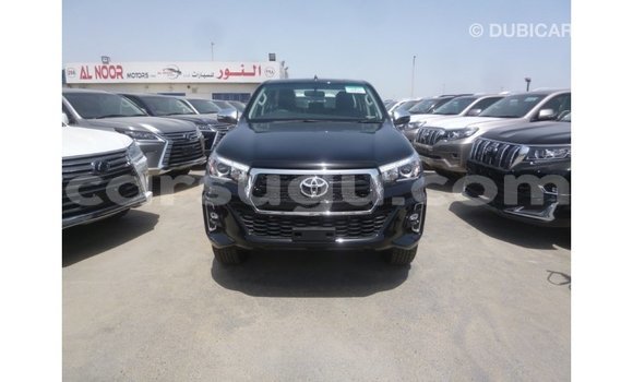 Acheter Import Voiture Toyota Hilux Noir à Import - Dubai, Burkina-Faso Acheter Import Voiture Toyota Hilux Noir à Import - Dubai, Burkina-Faso