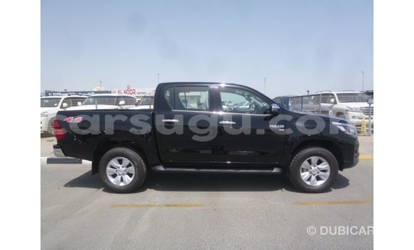 Acheter Import Voiture Toyota Hilux Noir à Import - Dubai, Burkina-Faso Acheter Import Voiture Toyota Hilux Noir à Import - Dubai, Burkina-Faso