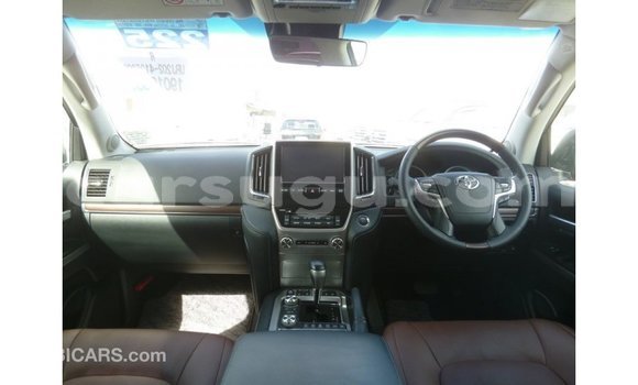 Sayi Imported Toyota Land Cruiser Sauran Mota in Import - Dubai a Burkina Faso Sayi Imported Toyota Land Cruiser Sauran Mota in Import - Dubai a Burkina Faso