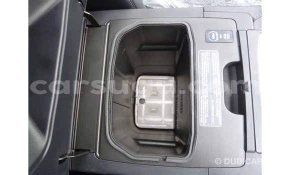 Acheter Import Voiture Lexus LX Blanc à Import - Dubai, Burkina-Faso Acheter Import Voiture Lexus LX Blanc à Import - Dubai, Burkina-Faso