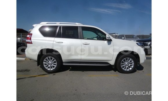 Sayi Imported Toyota Prado White Mota in Import - Dubai a Burkina Faso Sayi Imported Toyota Prado White Mota in Import - Dubai a Burkina Faso