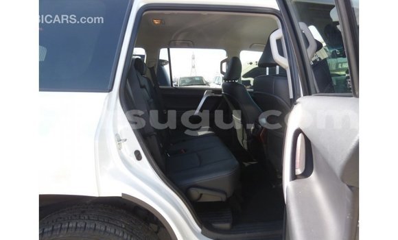 Sayi Imported Toyota Prado White Mota in Import - Dubai a Burkina Faso Sayi Imported Toyota Prado White Mota in Import - Dubai a Burkina Faso