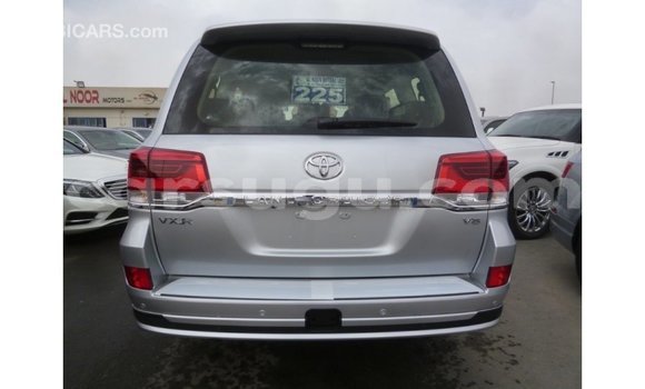 Sayi Imported Toyota Land Cruiser Sauran Mota in Import - Dubai a Burkina Faso Sayi Imported Toyota Land Cruiser Sauran Mota in Import - Dubai a Burkina Faso