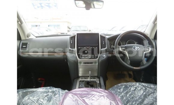 Sayi Imported Toyota Land Cruiser Sauran Mota in Import - Dubai a Burkina Faso Sayi Imported Toyota Land Cruiser Sauran Mota in Import - Dubai a Burkina Faso