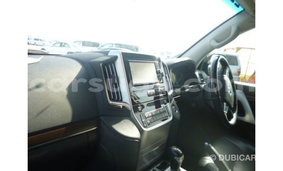 Sayi Imported Toyota Land Cruiser Black Mota in Import - Dubai a Burkina Faso Sayi Imported Toyota Land Cruiser Black Mota in Import - Dubai a Burkina Faso