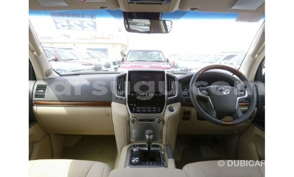 Sayi Imported Toyota Land Cruiser Sauran Mota in Import - Dubai a Burkina Faso Sayi Imported Toyota Land Cruiser Sauran Mota in Import - Dubai a Burkina Faso